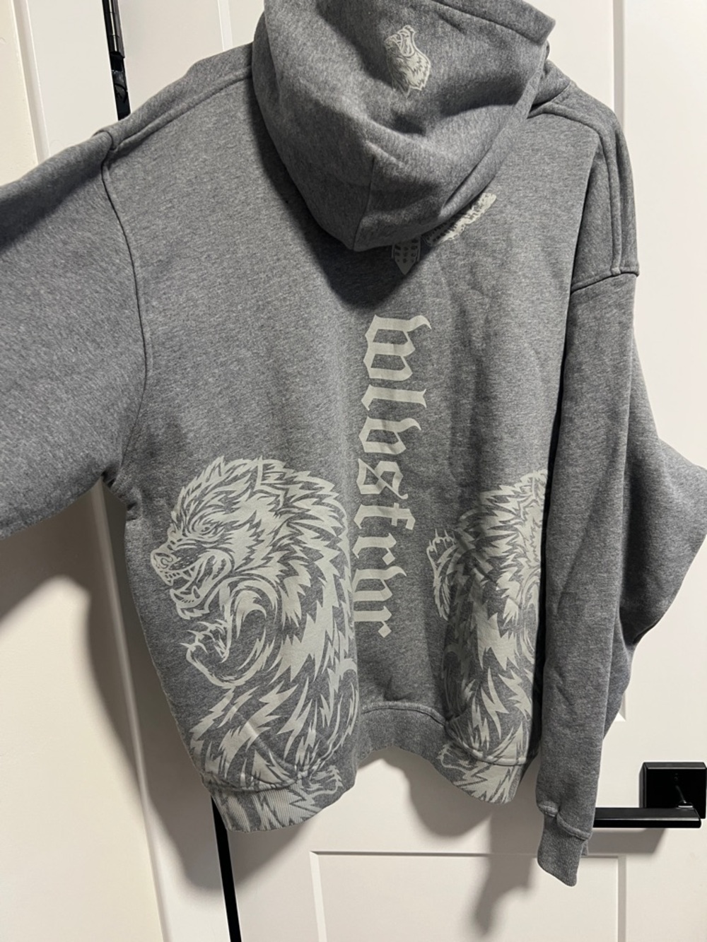 Darc Sports Wolves Hoodie in Grey 🆕